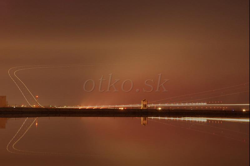 Airport.jpg - WWW.OTKO.SK